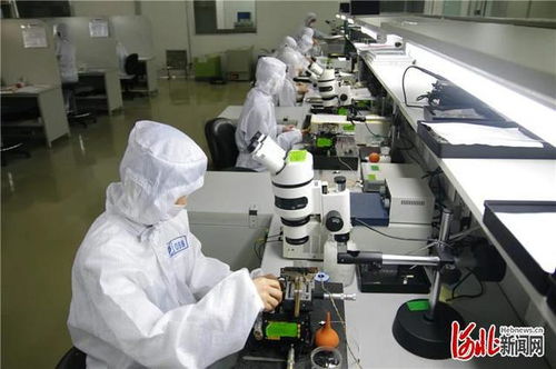 [file content] 《技術(shù)驅(qū)動·專精特新 解碼三河十企登榜河北中小企業(yè)成長密碼》